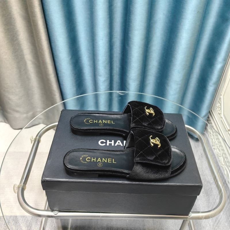 Ch*el slippers